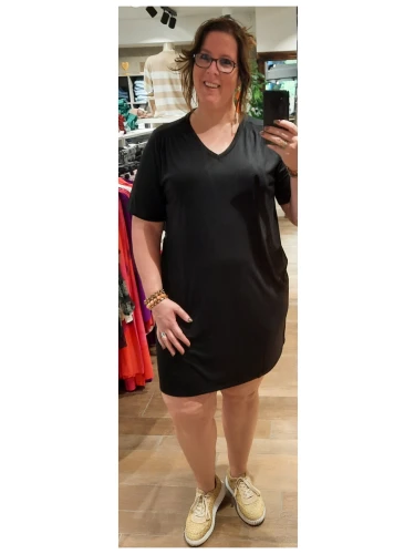 carcoral dress