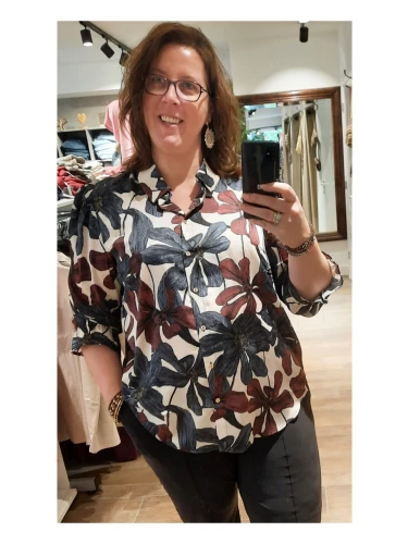 SHIRT W 3/4 PUFF SLEEVES
