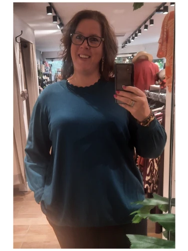 KOGLE PULLOVER in de kleur petrol en bruin