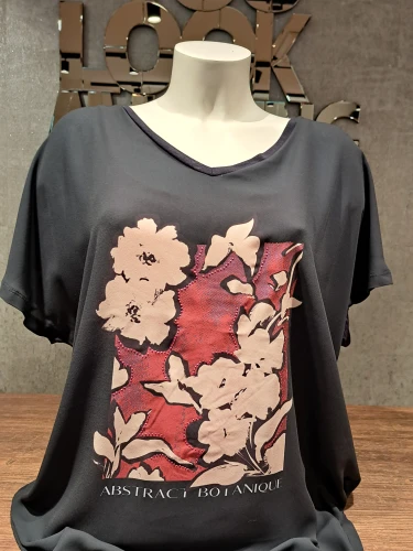ONLY CARMAKOMA CARKETTY MET OPDRUK