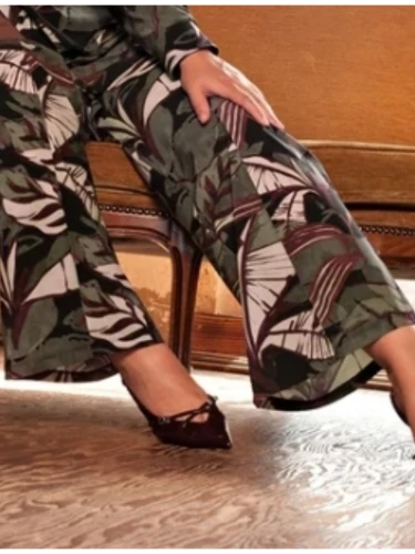 PLUS BASIC MYSTIC LEAVES BROEK WIDE